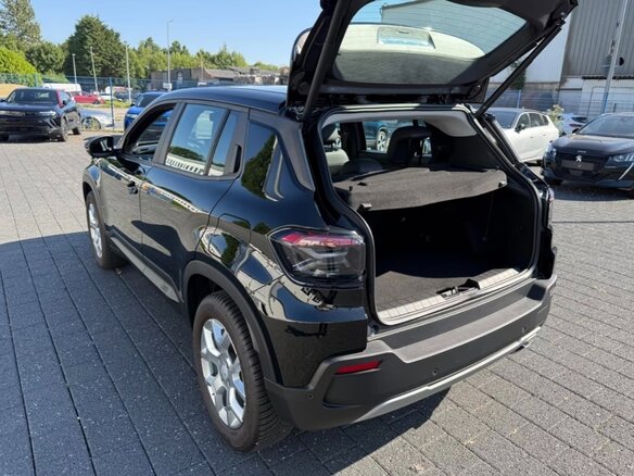 2024 Jeep Avenger, чёрный, 2015000 рублей - вид 25