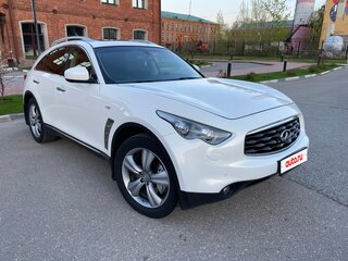 2011 Infiniti FX37 II (S51) Рестайлинг, белый, 1700000 рублей, вид 3