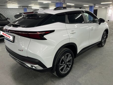 2024 Omoda C5 I, белый, 1699000 рублей, вид 5