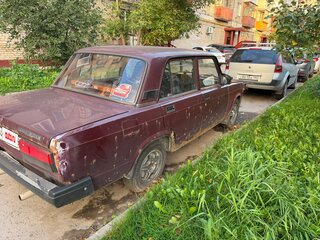 2006 Lada (ВАЗ) 2107, пурпурный, 68000 рублей, вид 4