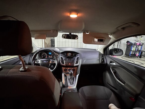 2013 Ford Focus III, серый, 750000 рублей - вид 5