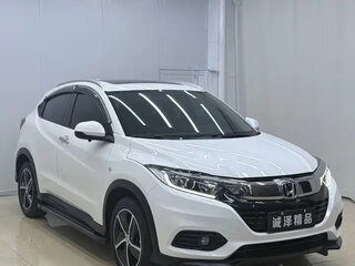 2022 Honda Vezel I Рестайлинг, белый, 1450555 рублей, вид 3