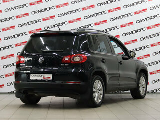 2010 Volkswagen Tiguan I, чёрный, 1015170 рублей, вид 2