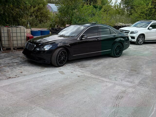 2005 Mercedes-Benz S-Класс 350 V (W221), чёрный, 1450000 рублей, вид 1