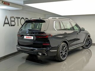 2025 BMW X7 40i I (G07) Рестайлинг, чёрный, 16150000 рублей, вид 2