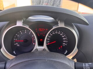 2014 Nissan Juke I Рестайлинг, красный, 1400000 рублей, вид 5