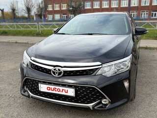 2018 Toyota Camry VII (XV50) Рестайлинг 2, чёрный, 2200000 рублей, вид 3