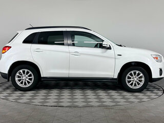 2013 Mitsubishi ASX I Рестайлинг, белый, 1250000 рублей, вид 4