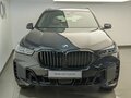 2025 BMW X5 40i IV (G05/G18) Рестайлинг, чёрный - вид 2