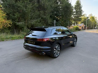 2021 Volkswagen Touareg III, чёрный, 6990000 рублей, вид 5