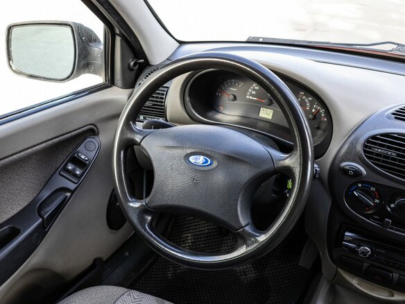 2011 Lada (ВАЗ) Kalina I, белый, 330000 рублей - вид 19