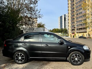 2011 Chevrolet Aveo I Рестайлинг, чёрный, 700000 рублей, вид 4
