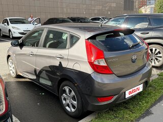 2013 Hyundai Solaris I, чёрный, 550000 рублей, вид 5