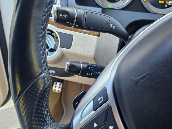 2015 Mercedes-Benz E-Класс 200 IV (W212, S212, C207) Рестайлинг, белый, 2000000 рублей - вид 24