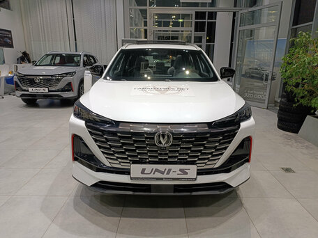 2025 Changan UNI-S I, белый, 3179900 рублей, вид 2