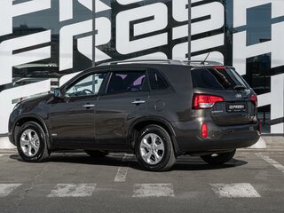 2013 Kia Sorento II Рестайлинг, бежевый, 1479000 рублей, вид 2