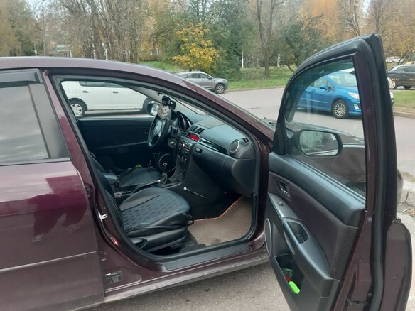 2007 Mazda 3 I (BK) Рестайлинг, фиолетовый, 450000 рублей - вид 4