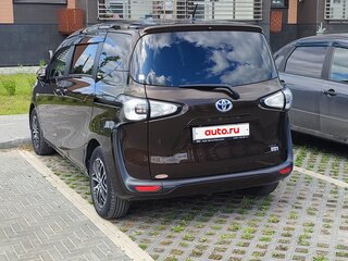 2016 Toyota Sienta II, коричневый, 1300000 рублей, вид 4