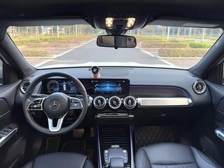 2022 Mercedes-Benz GLB 180 I (X247), белый, 1936666 рублей, вид 4
