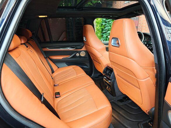 2017 BMW X5 M II (F85), чёрный, 5000000 рублей - вид 28