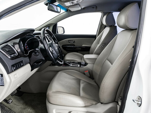 2019 Kia Carnival III, белый - вид 18