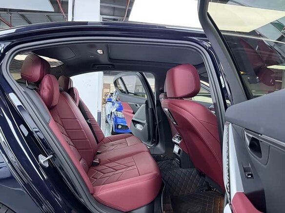 2025 BMW 5 серии Long 525Li VIII (G60/G61/G68), чёрный, 5900757 рублей - вид 13