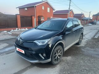 2017 Toyota RAV4 IV (XA40) Рестайлинг, чёрный, 1600000 рублей, вид 1