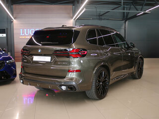 2025 BMW X5 30d IV (G05/G18) Рестайлинг, серый, 14935000 рублей, вид 4