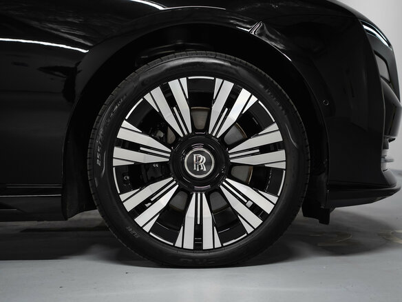 2024 Rolls-Royce Spectre I (Series I), чёрный - вид 11