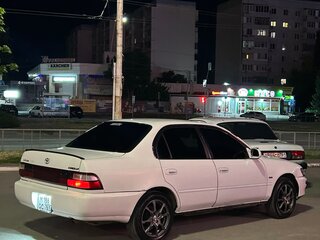 1995 Toyota Corolla VII (E100), белый, 270000 рублей, вид 4