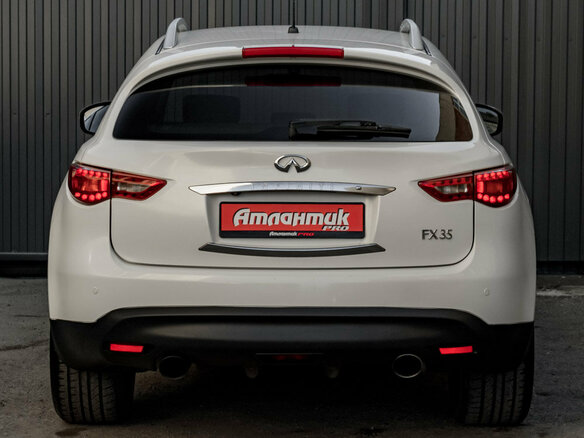 2009 Infiniti FX35 II (S51), белый, 1550000 рублей - вид 5