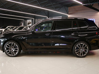 2024 BMW X7 40d I (G07) Рестайлинг, чёрный, 14180000 рублей, вид 3