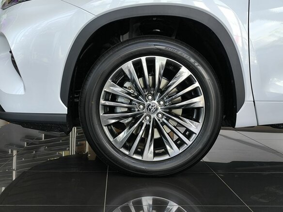 2026 Toyota Highlander IV (XU70), белый - вид 25
