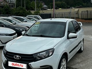 2017 Lada (ВАЗ) Granta I, белый, 600000 рублей, вид 1