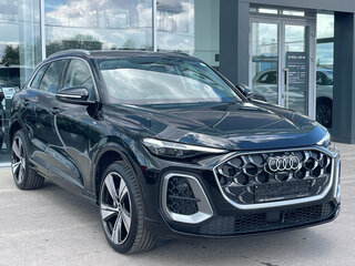 2025 Audi Q5 40 TFSI III (GU), чёрный, 7900000 рублей, вид 2