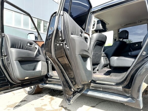 2013 Infiniti QX56 II, чёрный, 1000000 рублей - вид 20