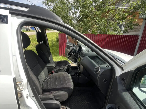 2014 Renault Duster I, белый, 900000 рублей - вид 8