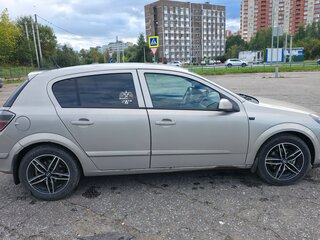2007 Opel Astra H Рестайлинг, бежевый, 385000 рублей, вид 2