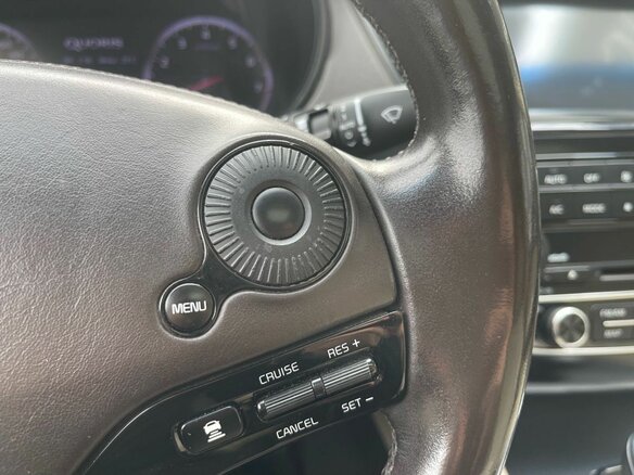 2013 Kia Quoris I, белый, 1415000 рублей - вид 16