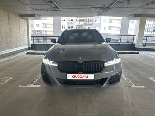 2021 BMW 5 серии 530d VII (G30/G31/G38) Рестайлинг, серебристый, 4200000 рублей, вид 2