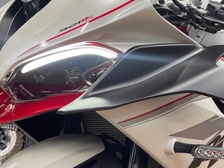 2026 QJMotor SRK 921 RR, белый, 1200000 рублей, вид 3