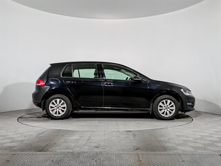 2014 Volkswagen Golf VII, чёрный, 890000 рублей, вид 4