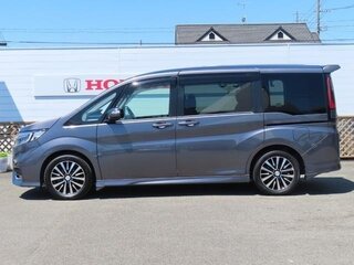 2022 Honda Stepwgn Spada V Рестайлинг, серый, 1690017 рублей, вид 3