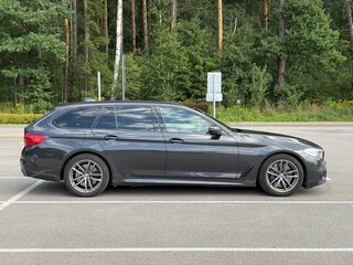 2018 BMW 5 серии 540d xDrive VII (G30/G31/G38), серый, 3490000 рублей, вид 4