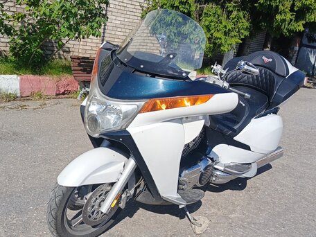 2008 Victory Vision Tour, белый, 899000 рублей, вид 1