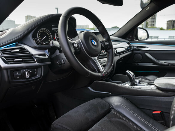 2018 BMW X6 30d II (F16), чёрный, 3600000 рублей - вид 8