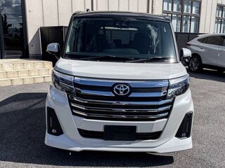 2023 Toyota Roomy I Рестайлинг, белый, 964000 рублей, вид 2