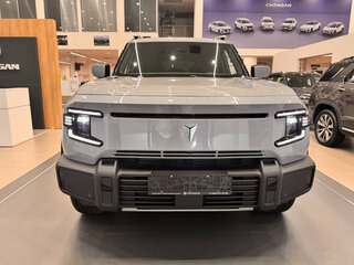 2026 Changan Deepal G318, серый, 5650000 рублей, вид 2
