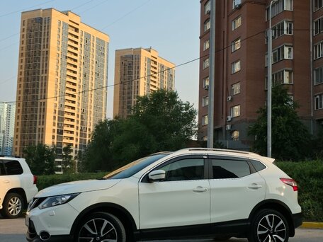 2015 Nissan Qashqai II, белый, 1750000 рублей, вид 2