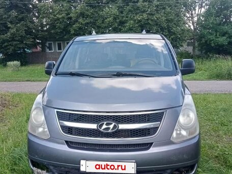 Hyundai H-1 II